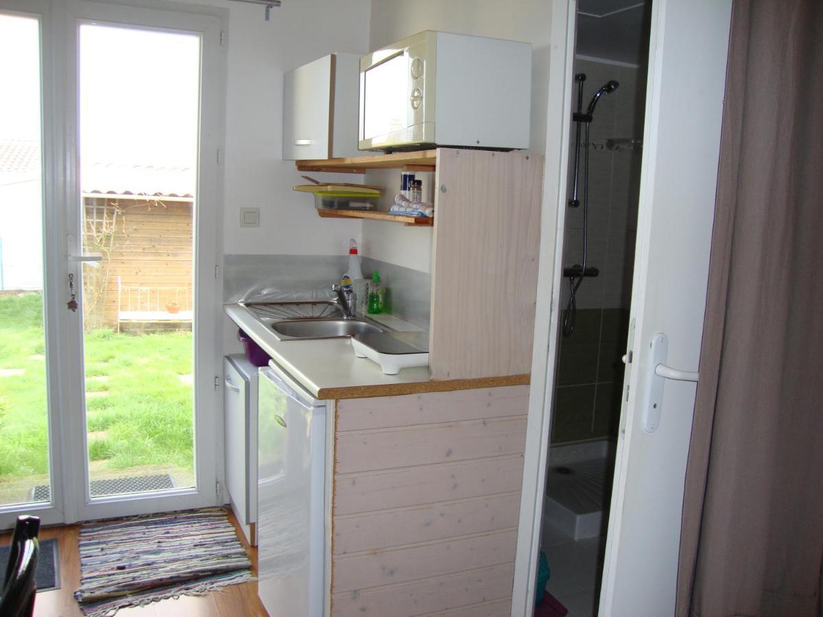 Mer A Pied Vrai Lit Linge Fourni Jardin Bretignolles-sur-Mer Exterior photo